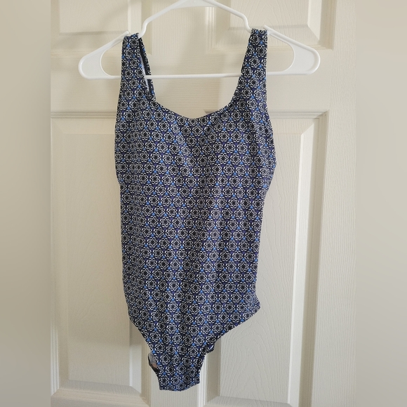 L.L.Bean One Peice Swimsuit - Picture 1 of 3